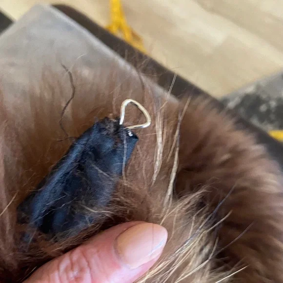 Luxurious Vintage Raccoon Genuine Fur Collar EUC - Picture 9 of 9